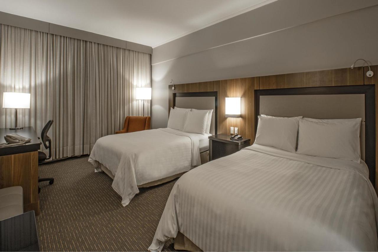Marriott Sao Paulo Airport Hotel Гуарульос Екстериор снимка A room at the Hilton San Francisco