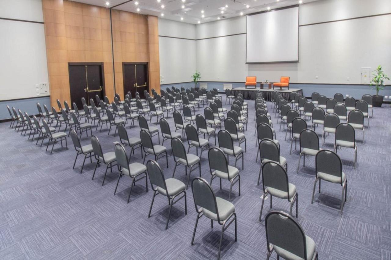 Marriott Sao Paulo Airport Hotel Гуарульос Екстериор снимка The main conference room
