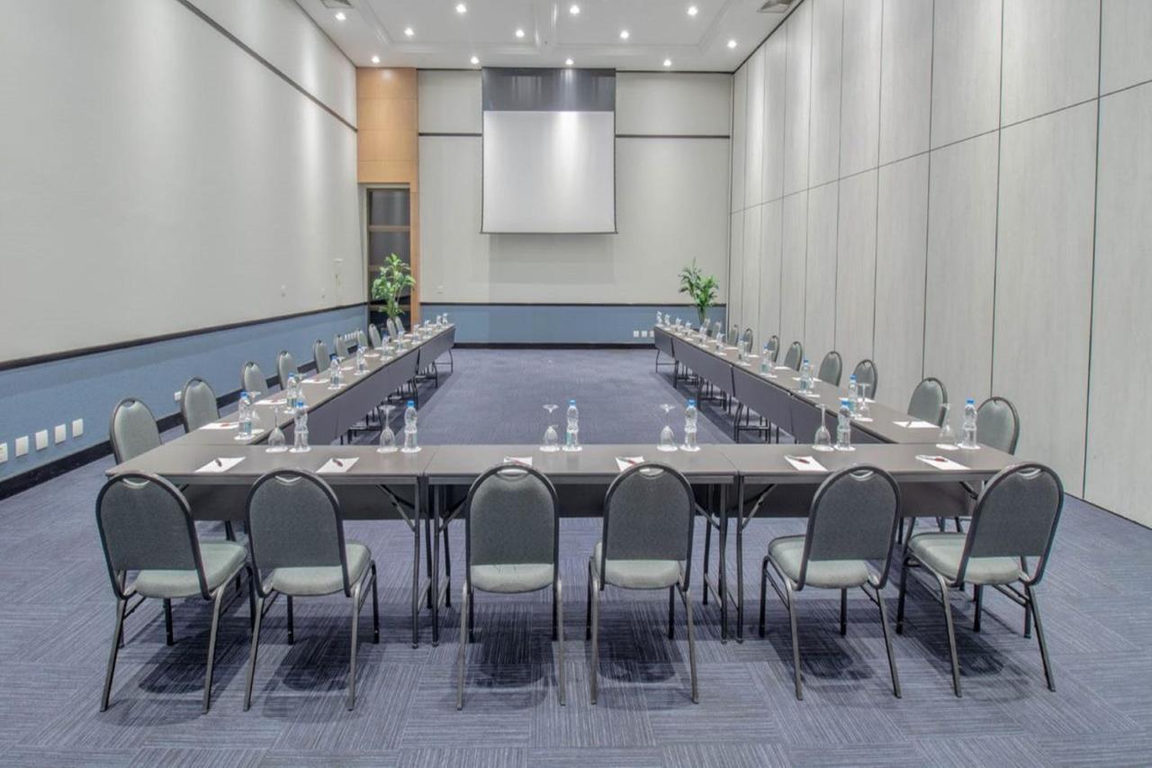Marriott Sao Paulo Airport Hotel Гуарульос Екстериор снимка Meeting room