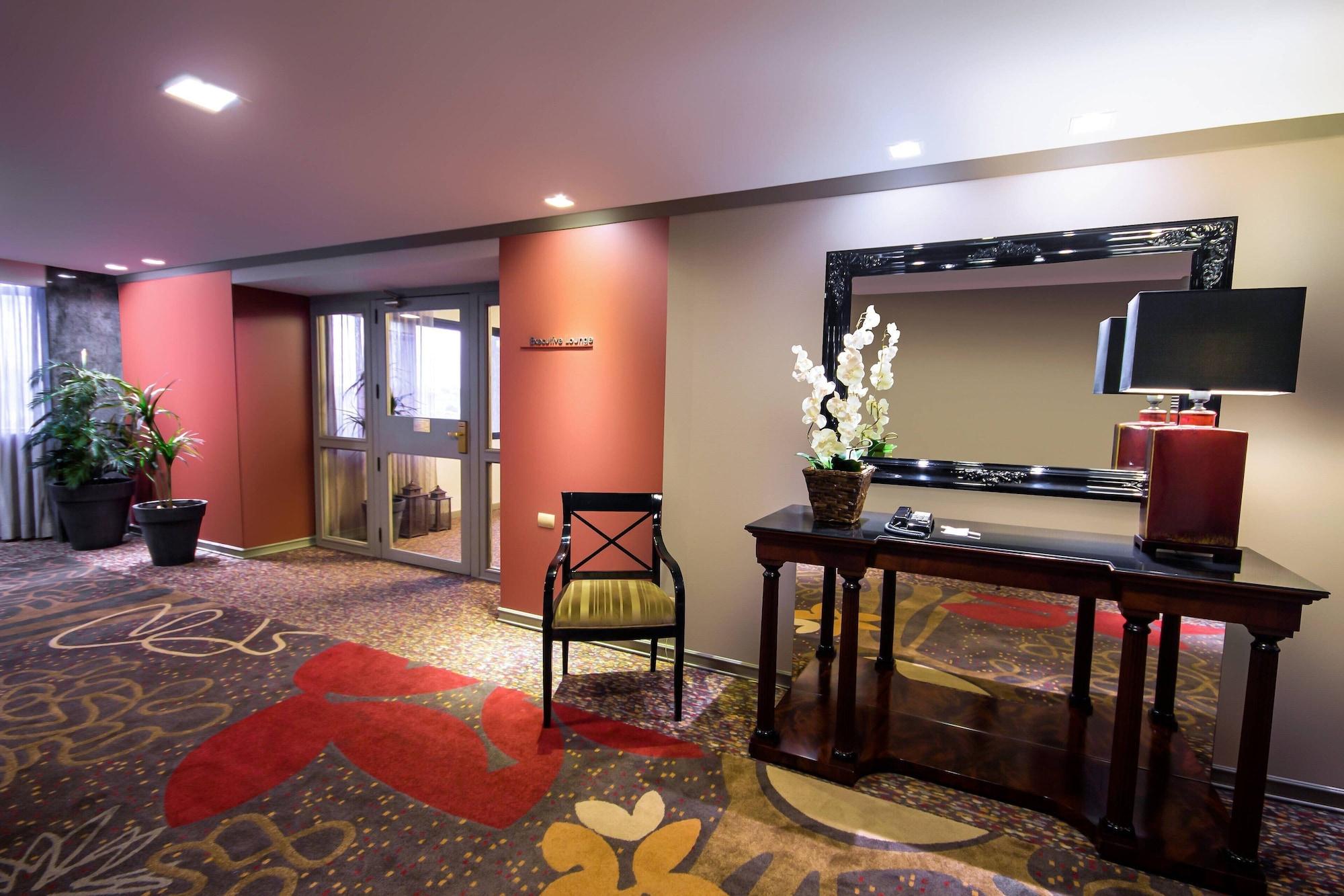 Marriott Sao Paulo Airport Hotel Гуарульос Екстериор снимка The lobby of the hotel