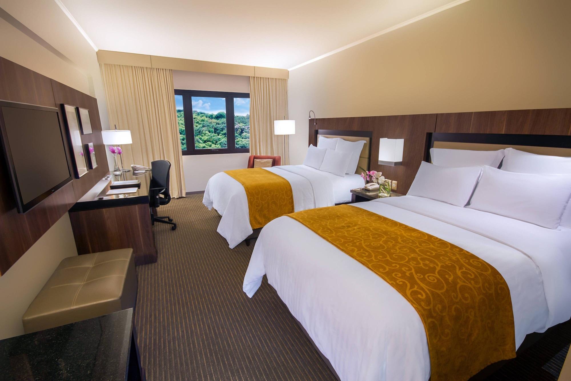 Marriott Sao Paulo Airport Hotel Гуарульос Екстериор снимка A typical room at the hotel