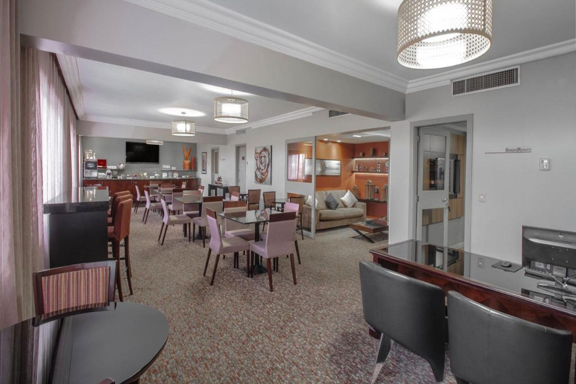 Marriott Sao Paulo Airport Hotel Гуарульос Екстериор снимка The lounge at the airport